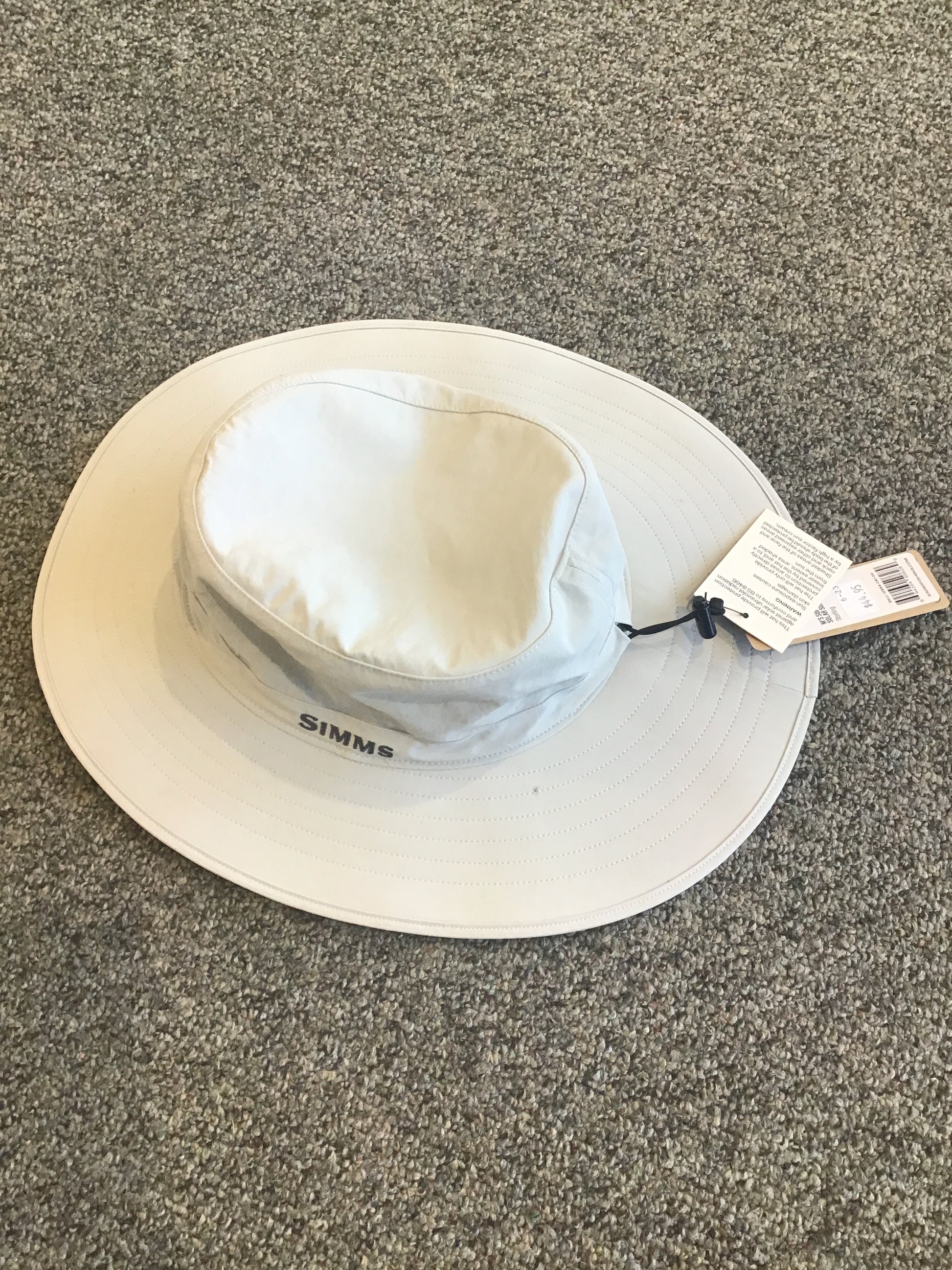 Simms M’s Superlight Solar Sombrero